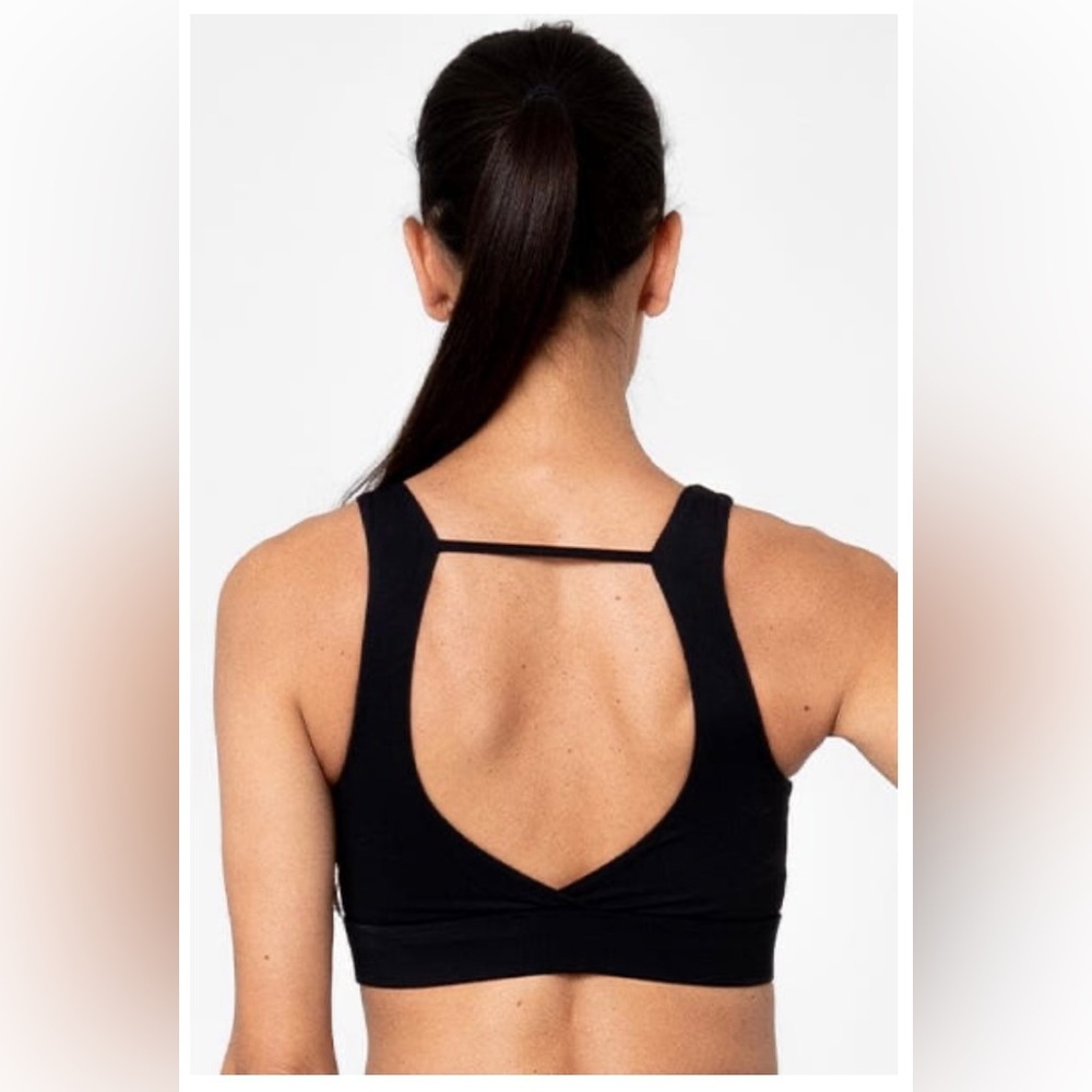NWT Sol & Mane Breathe Bra